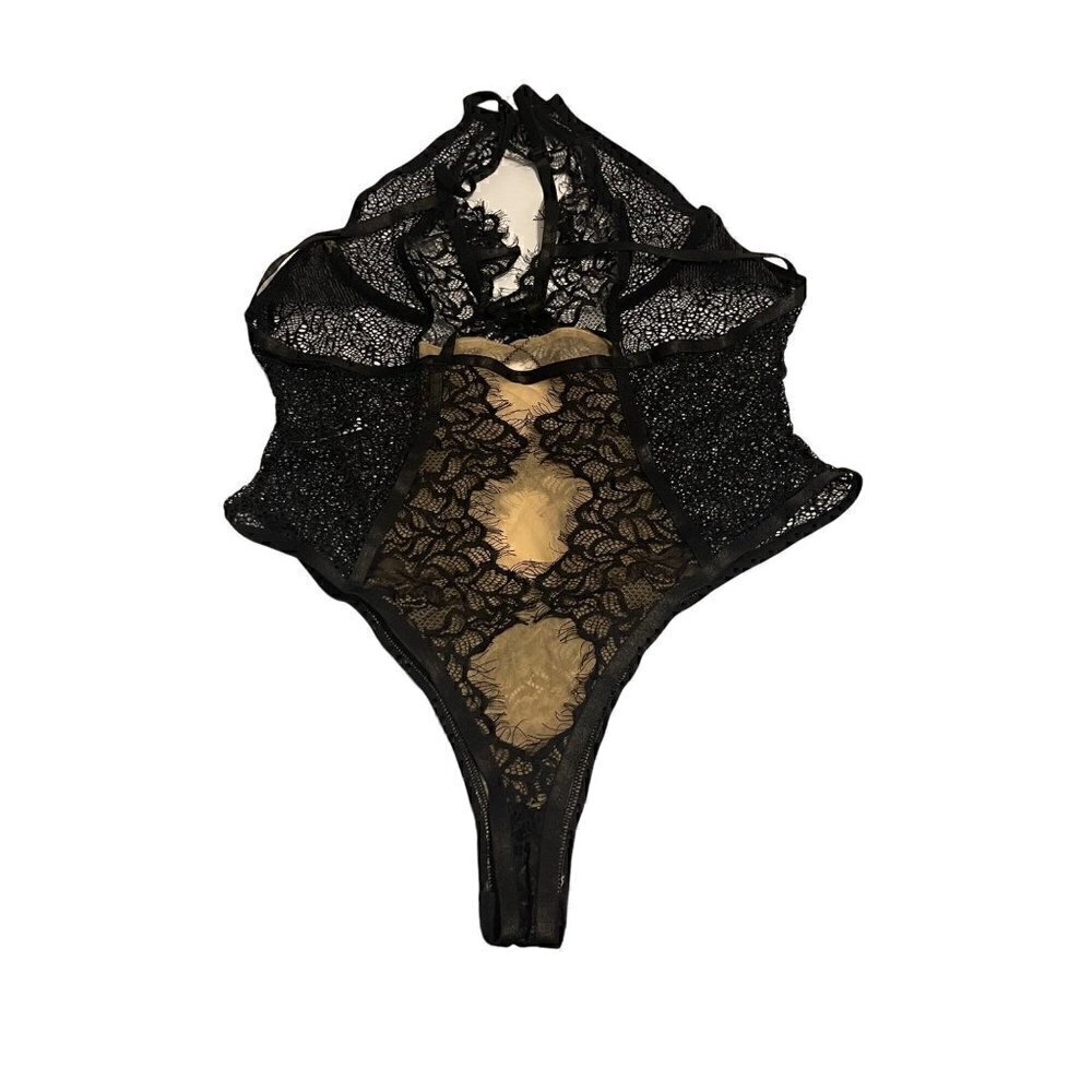 Oh La La Cherie Black Sheer Lace Bodysuit with Lace Overall Clasp closure Size 2